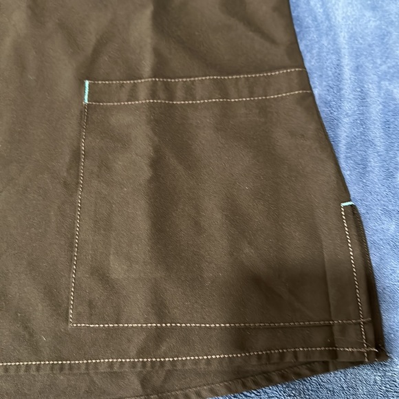 Scrub Top - Picture 5 of 6